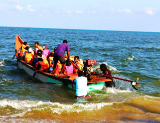 Family Friendly Boat Rides In Mahabalipuram Grande Bay Resort